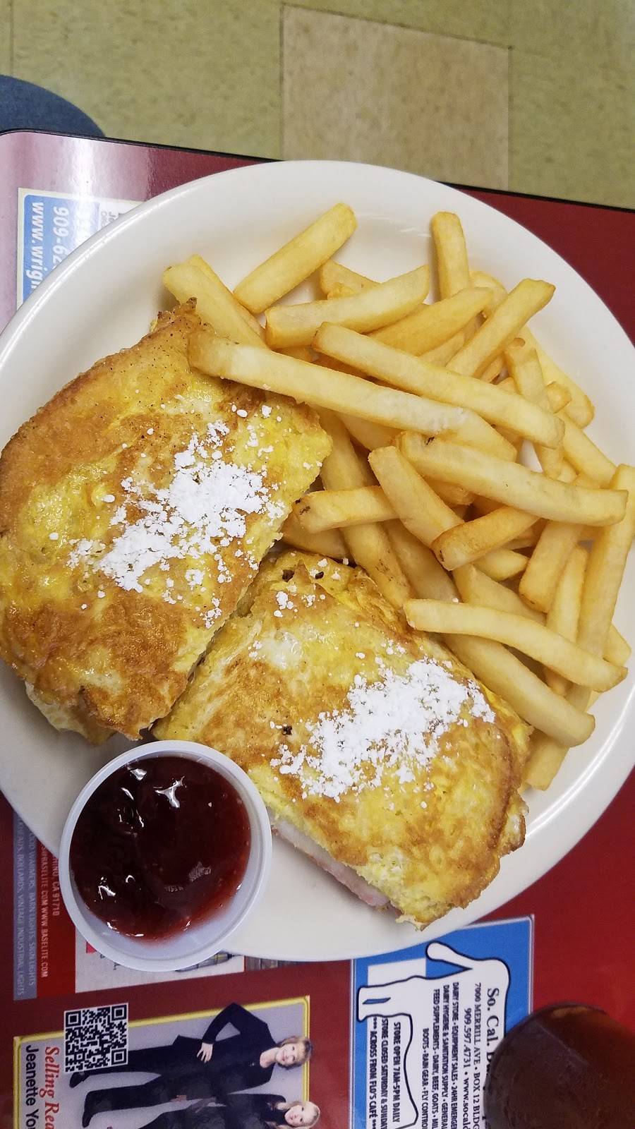 Flos Airport Cafe | cafe | Chino Airport, 7000 Merrill Ave #8, Chino, CA 91710, USA | 9095973416 OR +1 909-597-3416