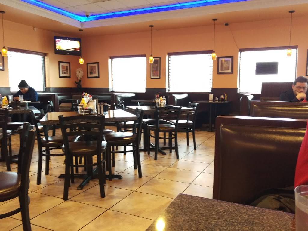 Village Grill of Farmington Hills | restaurant | 31200 W 10 Mile Rd, Farmington Hills, MI 48336, USA | 2484260005 OR +1 248-426-0005