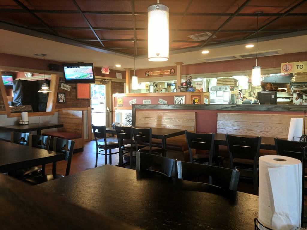 Pizza Hut | restaurant | 1010 N State St, Greenfield, IN 46140, USA | 3174624774 OR +1 317-462-4774