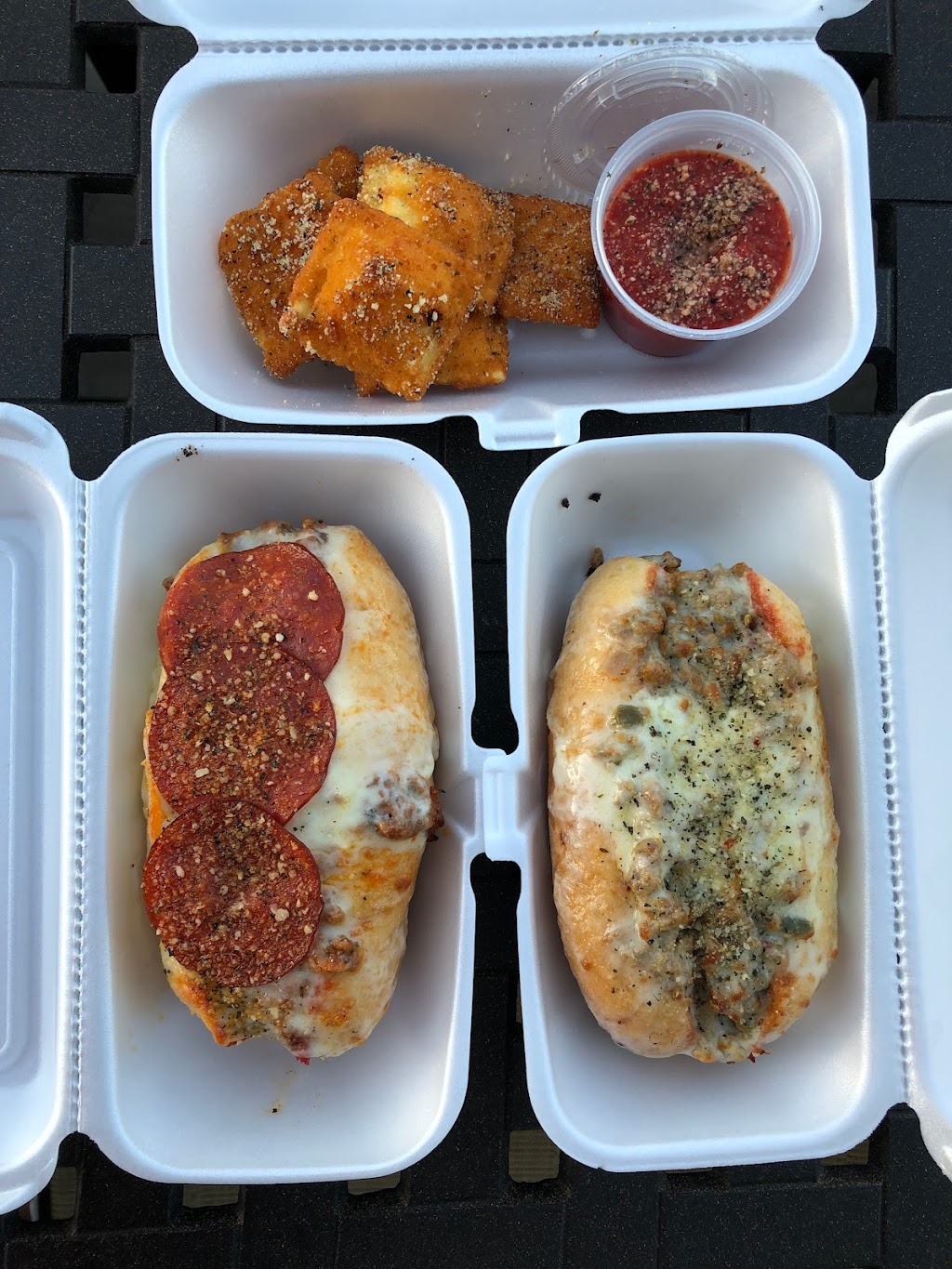 Memas Italian Grinders | restaurant | 2250 E 1st St Ste 300, Grimes, IA 50111, USA | 5159868000 OR +1 515-986-8000