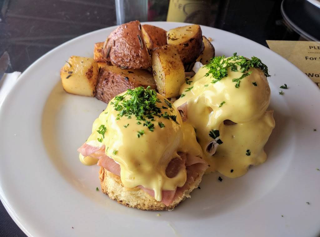 Normandie Bakery | bakery | 3022 S Cochran Ave, Los Angeles, CA 90016, USA | 3239395528 OR +1 323-939-5528