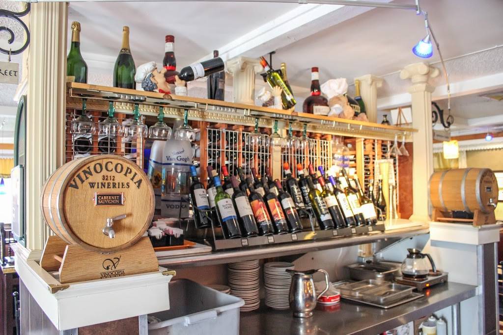 Athenian Restaurant | restaurant | 15350 E Iliff Ave, Aurora, CO 80013, USA | 7204490224 OR +1 720-449-0224