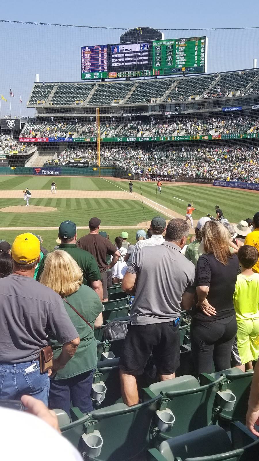 Corral Hollow | shopping mall | 1801-1975 W 11th St, Tracy, CA 95376, USA | 9252791800 OR +1 925-279-1800