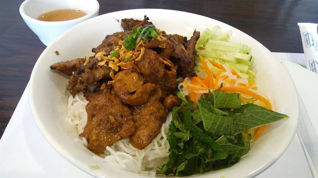 PHO Vietnamese Cuisine | restaurant | 10500 Ulmerton Rd, Largo, FL 33771, USA | 7273033233 OR +1 727-303-3233