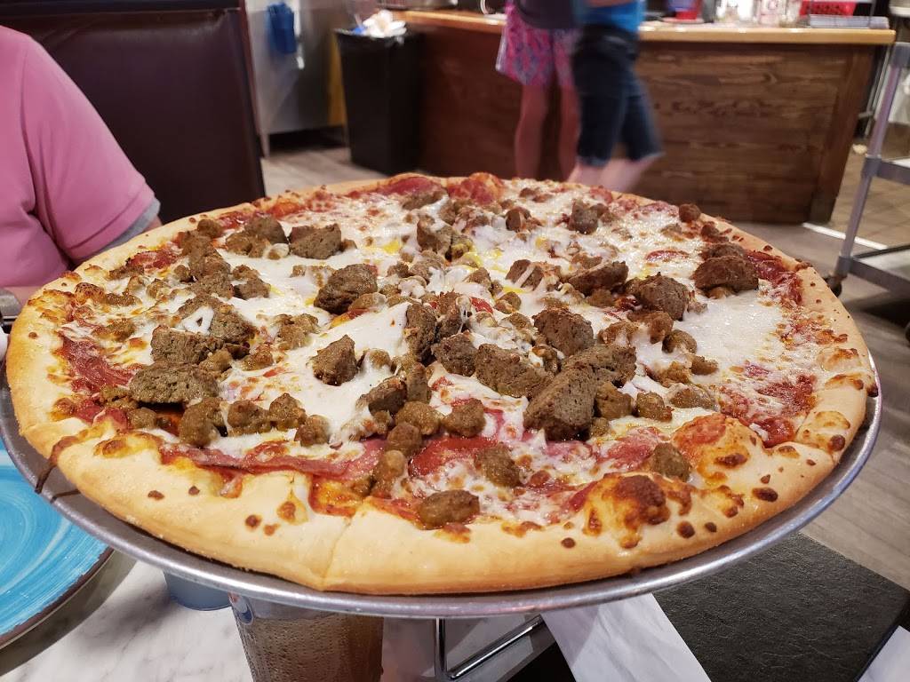 Extreme Pizza | restaurant | 407 Mandalay Ave, Clearwater Beach, FL 33767, USA | 7272239100 OR +1 727-223-9100