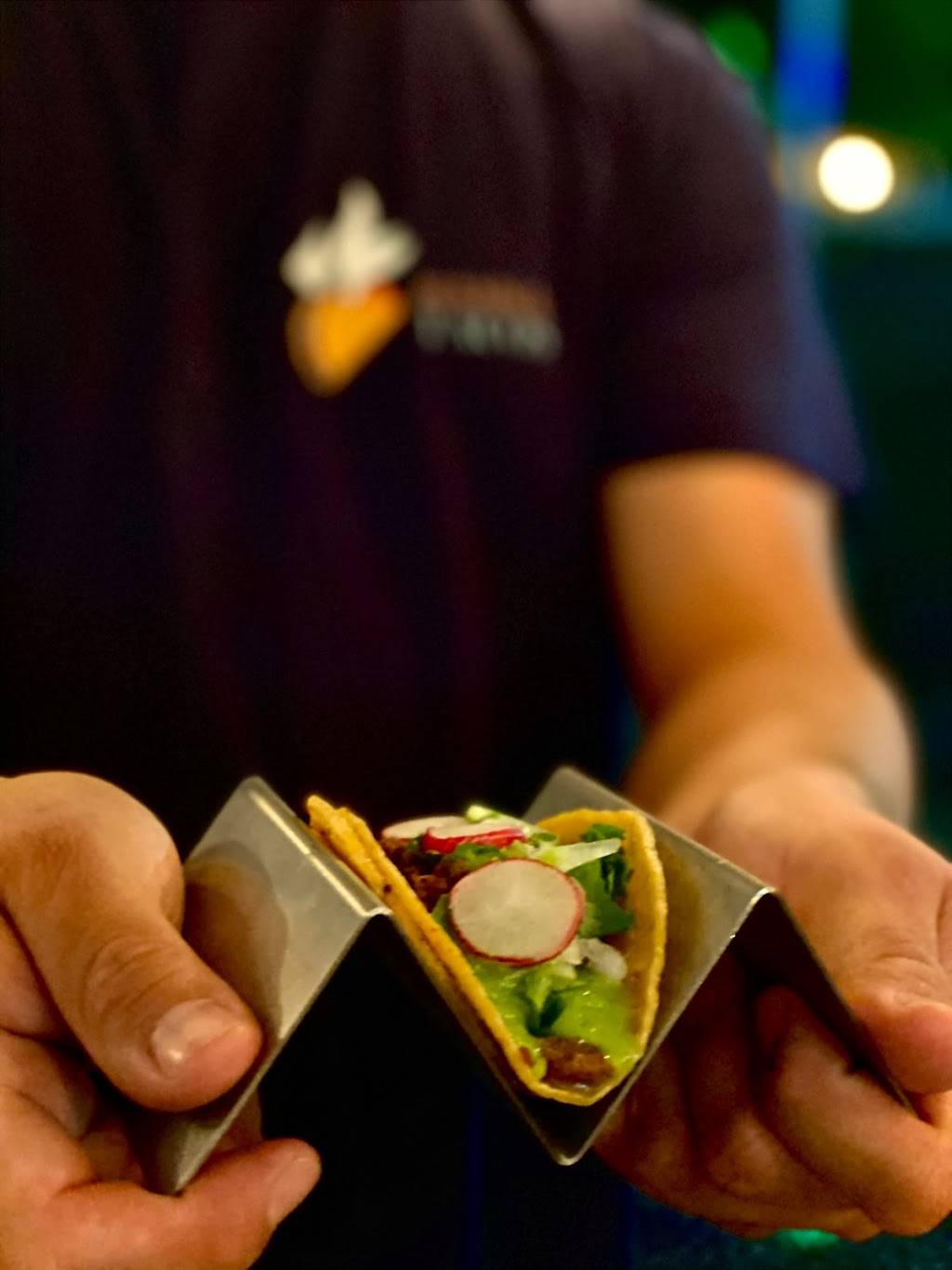 Manna Tacos | restaurant | 570 W 4th St #107, San Bernardino, CA 92401, USA | 9092802785 OR +1 909-280-2785