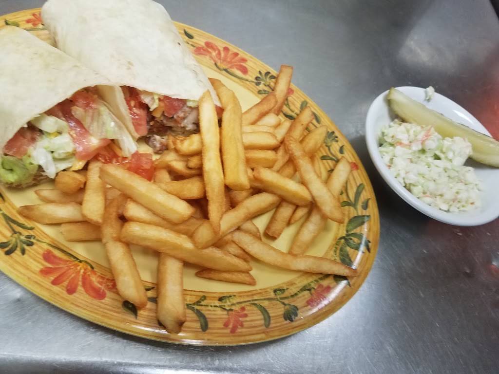 Fiores Restaurant | restaurant | 3808 Sun City Center Blvd, Ruskin, FL 33573, USA | 8136333344 OR +1 813-633-3344