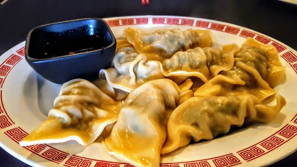 Qi Dumpling House | restaurant | 3300 Grand Ave, Oakland, CA 94610, USA | 5108232082 OR +1 510-823-2082