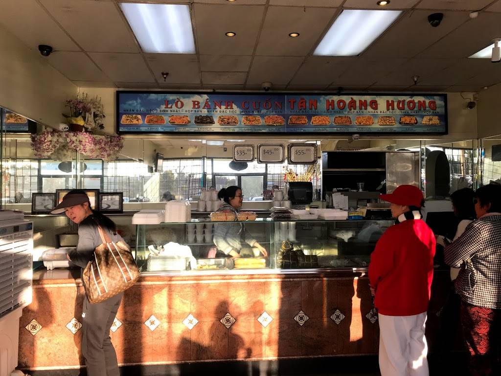 Tan Hoang Huong | bakery | 5015 W Edinger Ave H, Santa Ana, CA 92704, USA | 7145312488 OR +1 714-531-2488