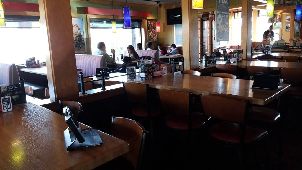 Applebees Grill + Bar | restaurant | 105 Highland Ave, Seekonk, MA 02771, USA | 5083366412 OR +1 508-336-6412