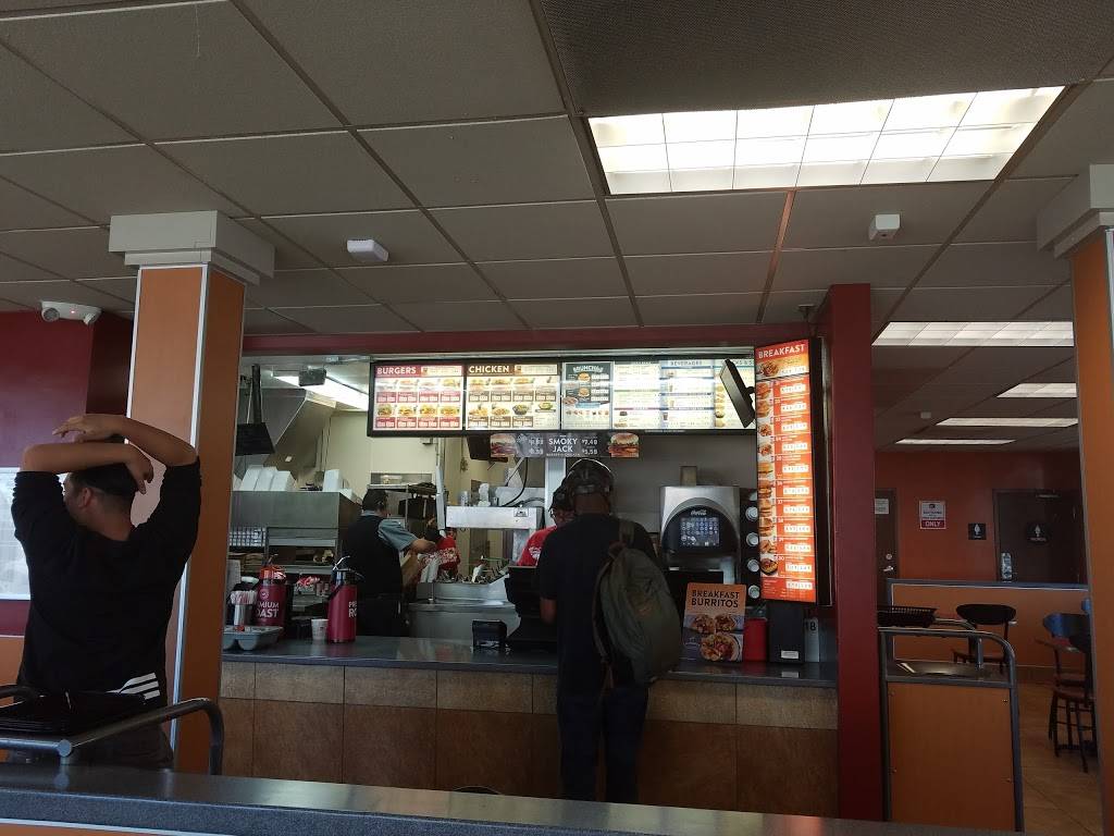 Jack in the Box | restaurant | 4425 Telegraph Ave, Oakland, CA 94609, USA | 5106522363 OR +1 510-652-2363