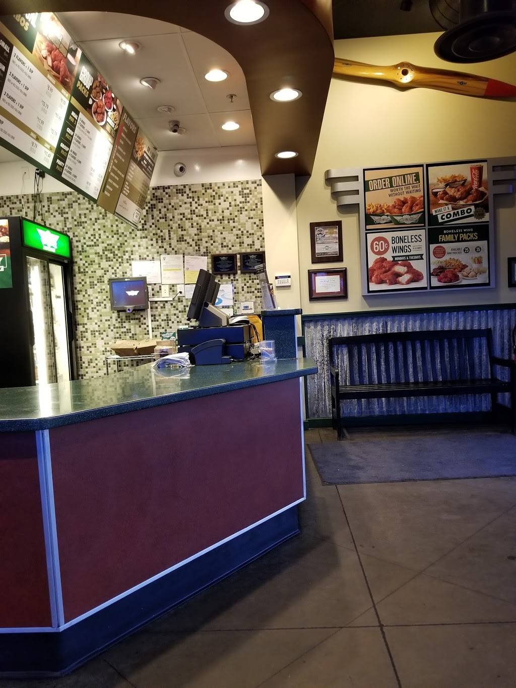 Wingstop | meal delivery | 3106 Geer Rd, Turlock, CA 95382, USA | 2096689464 OR +1 209-668-9464