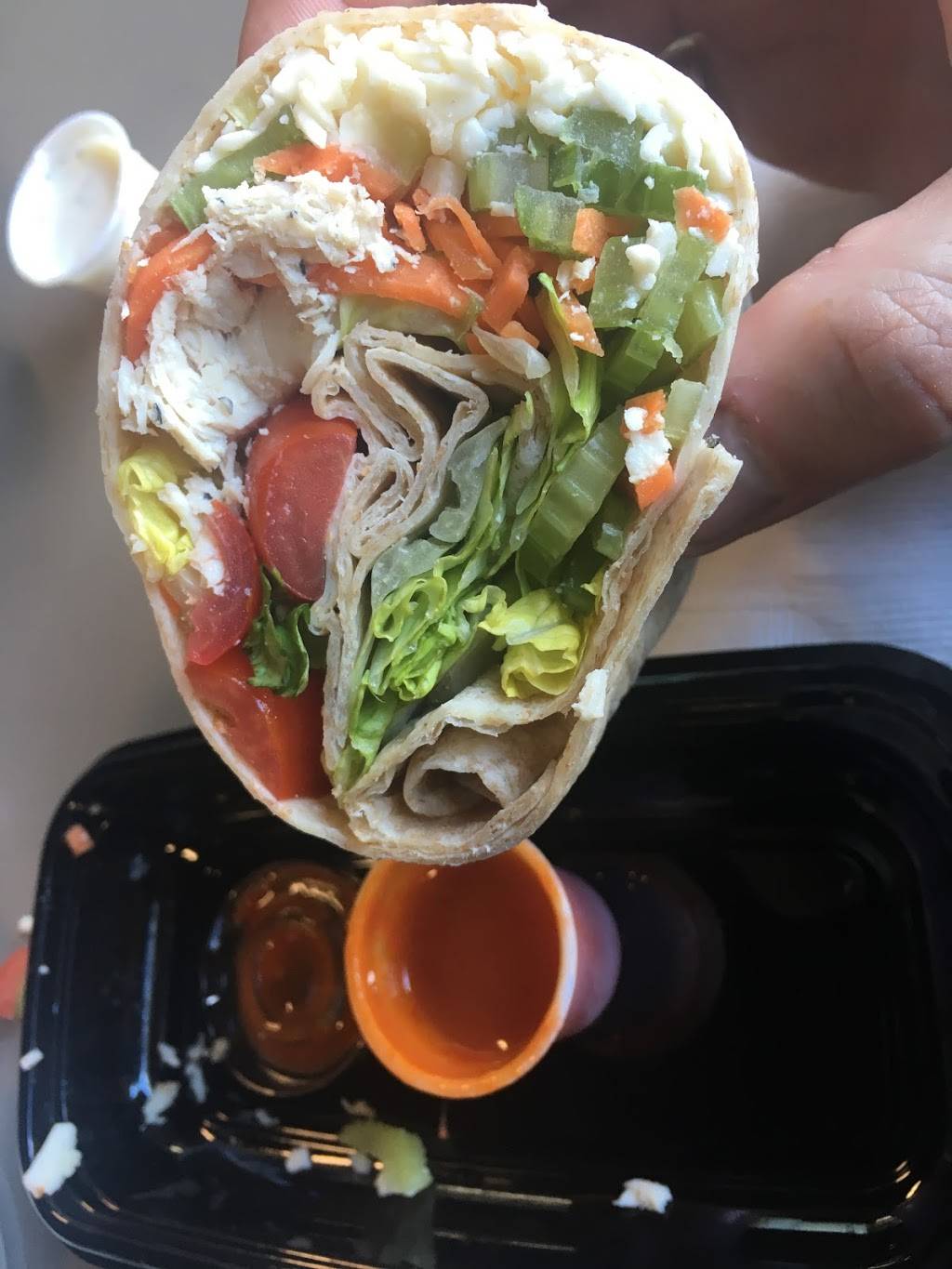 Freshii to go | restaurant | Centre Island, Toronto, ON M5V 1A1, Canada | 4162036942 OR +1 416-203-6942