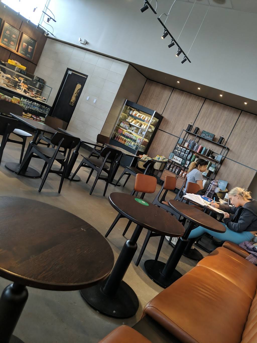 Starbucks | cafe | 1000 6th St, Bremerton, WA 98337, USA | 3603776777 OR +1 360-377-6777