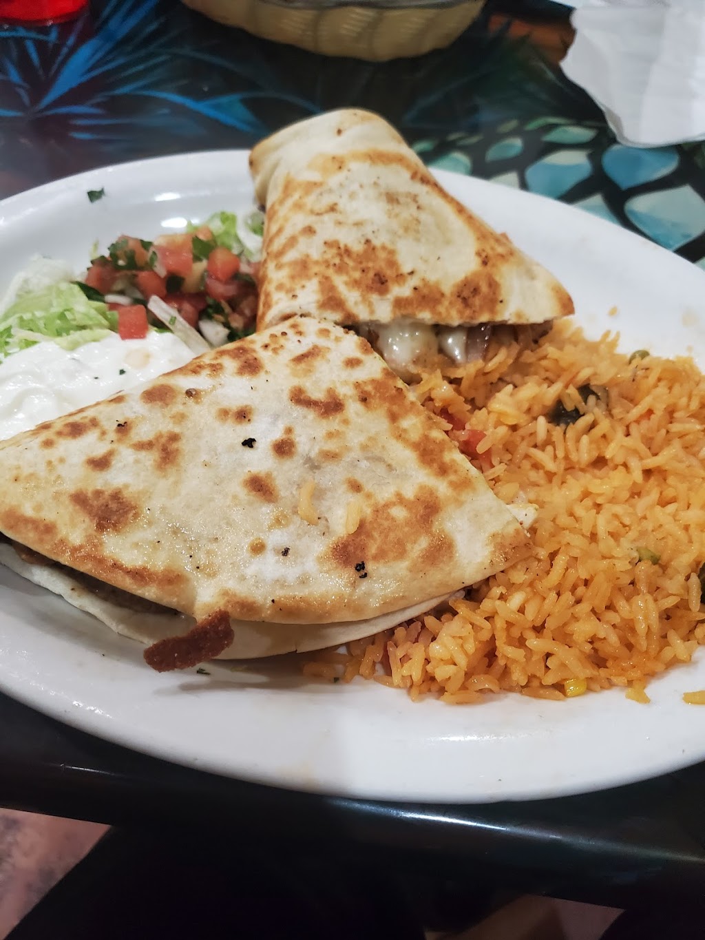 El Tapatío | restaurant | 2210 Southwest Pkwy, Wichita Falls, TX 76308, USA | 9402648226 OR +1 940-264-8226