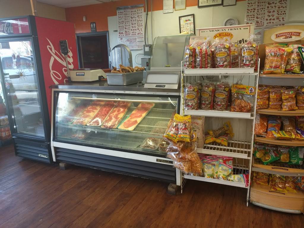 La Rosita | restaurant | 8730 Westport Rd, Louisville, KY 40242, USA | 5026184588 OR +1 502-618-4588