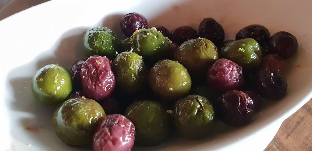 Forno Rosso Pizzeria Napoletana | restaurant | 3719 N Harlem Ave, Chicago, IL 60634, USA | 7732955697 OR +1 773-295-5697