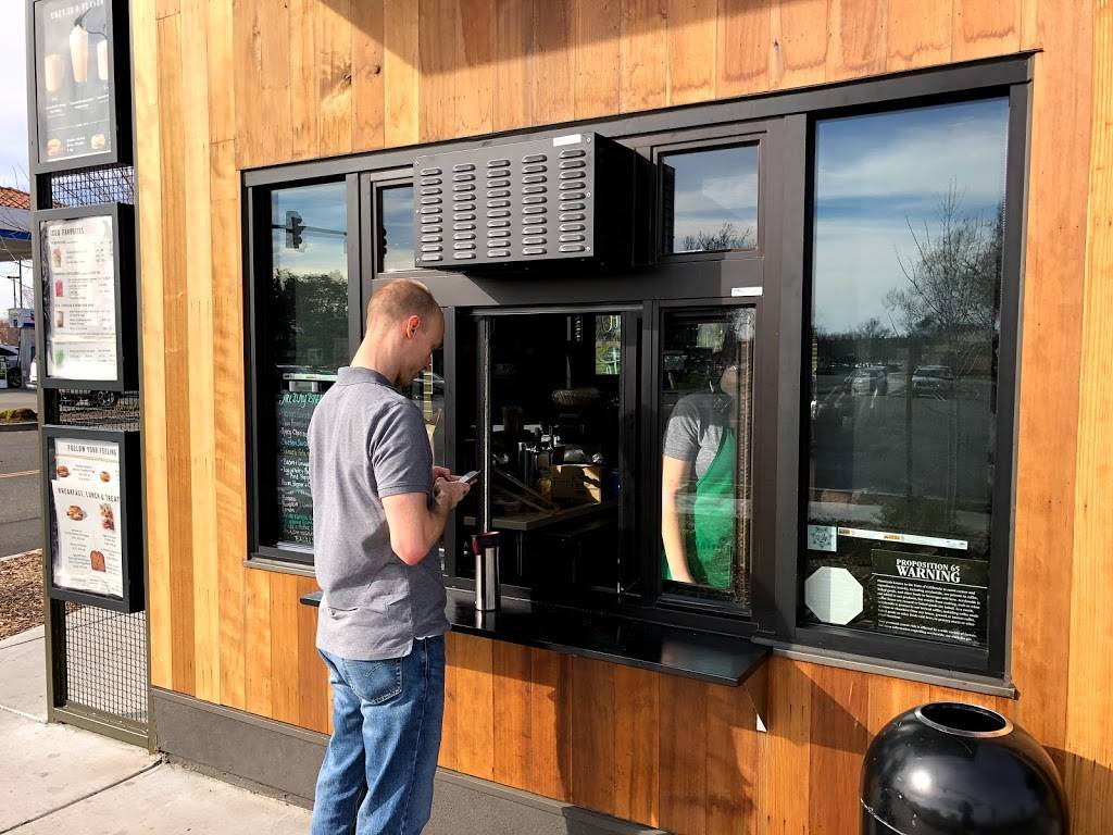 Starbucks | cafe | 180 Nut Tree Pkwy, Vacaville, CA 95687, USA | 7074517838 OR +1 707-451-7838