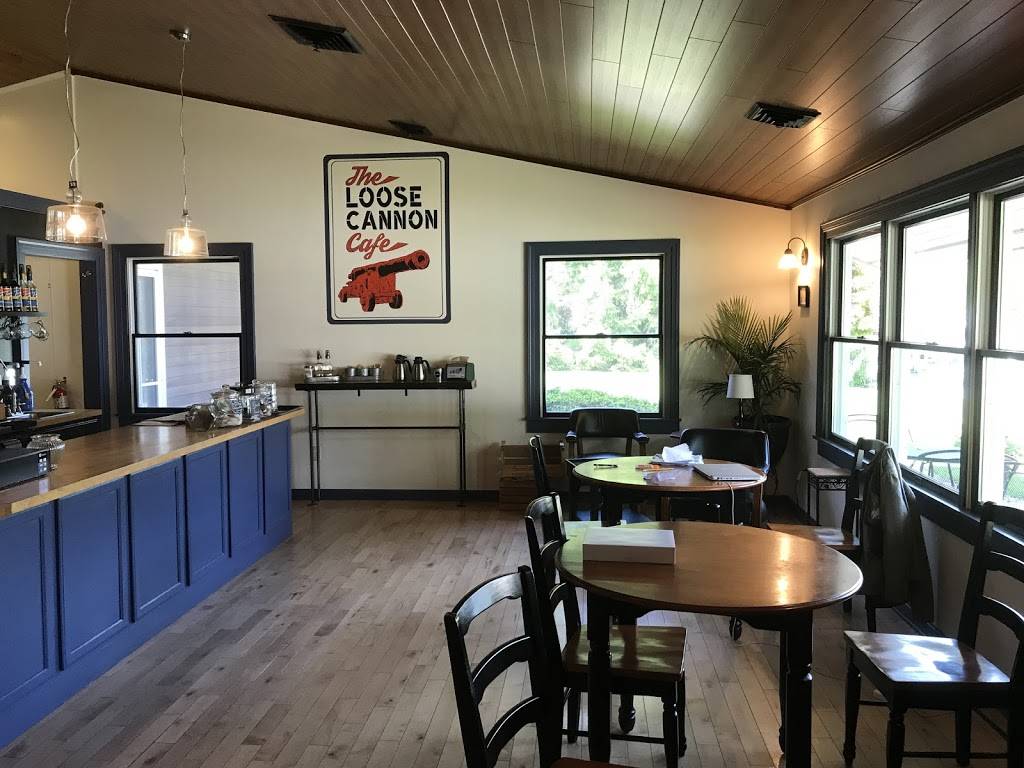 The Loose Cannon Cafe | restaurant | 139 Main St, Bennington, VT 05201, USA | 8024405296 OR +1 802-440-5296