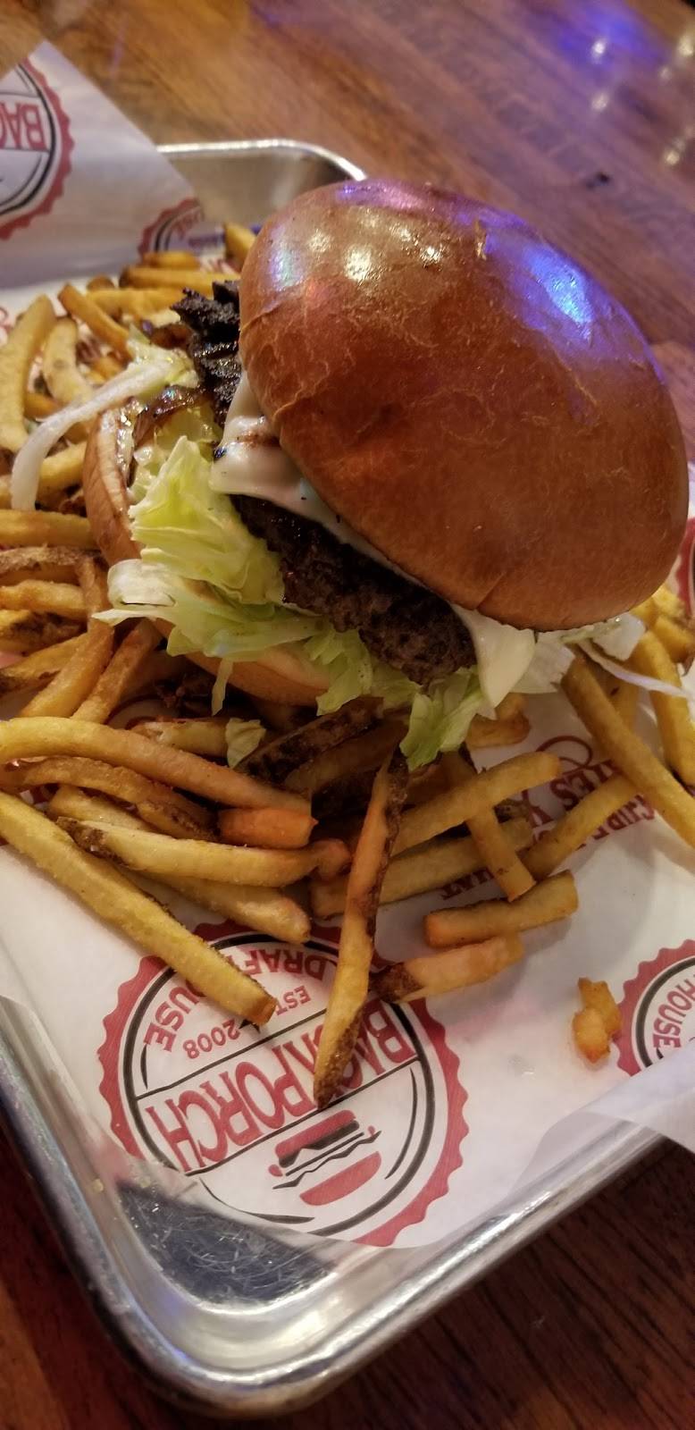 BackPorch DraftHouse West | restaurant | 5762-6070 NW Cache Rd, Lawton, OK 73505, USA | 5806992999 OR +1 580-699-2999