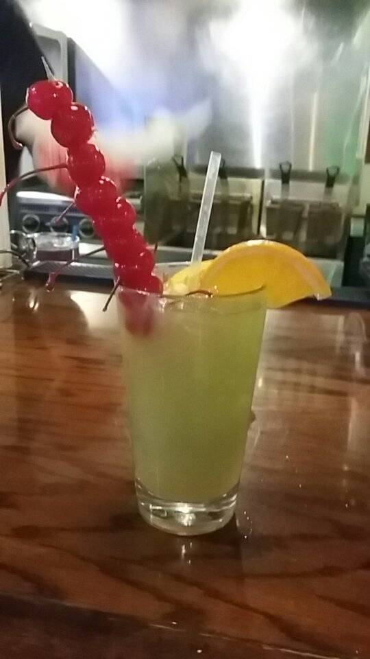 The Town Well, LLC | restaurant | 7543, 208 W Main St, Stanford, IL 61774, USA | 3093792281 OR +1 309-379-2281