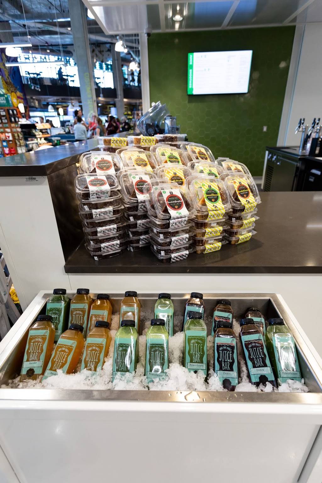 The Fountain Room | restaurant | 301 E 51st St, Kansas City, MO 64112, USA | 8167083700 OR +1 816-708-3700