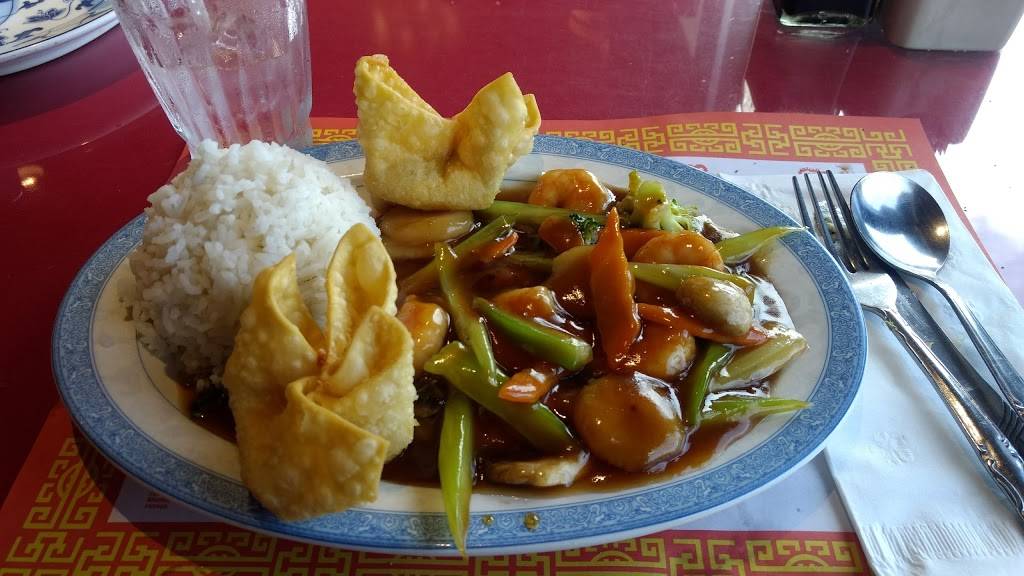 Hsings Garden Restaurant | restaurant | 600 E Bay St, East Tawas, MI 48730, USA | 9893625341 OR +1 989-362-5341