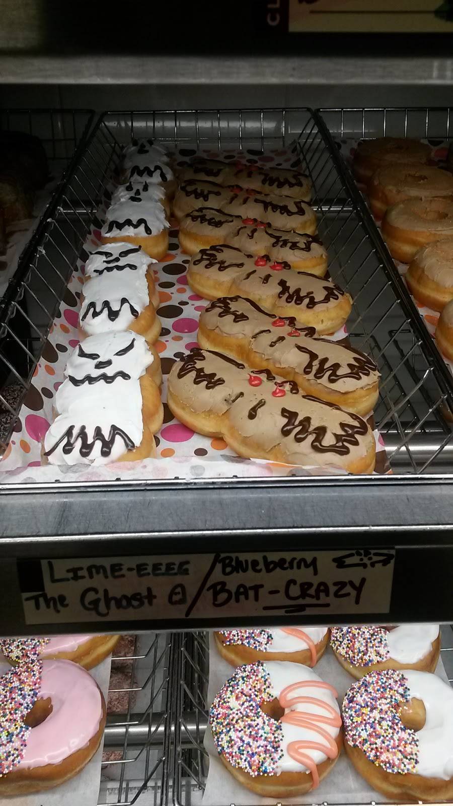 Dunkin | bakery | 50 Church St, Bernardston, MA 01337, USA | 4136483161 OR +1 413-648-3161