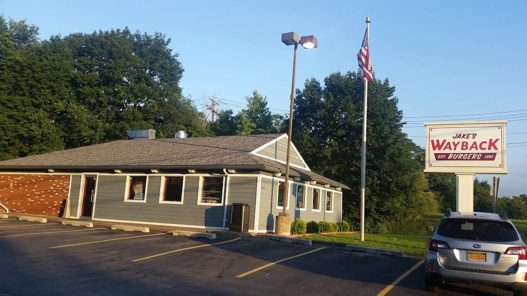 Wayback Burgers | restaurant | 816 NY-17M, Monroe, NY 10950, USA | 8453950707 OR +1 845-395-0707