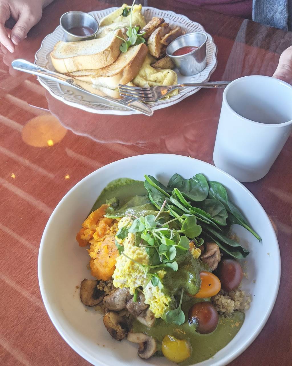 Urban Cafe KC | restaurant | 5500 Troost Ave, Kansas City, MO 64110, USA | 8164428891 OR +1 816-442-8891