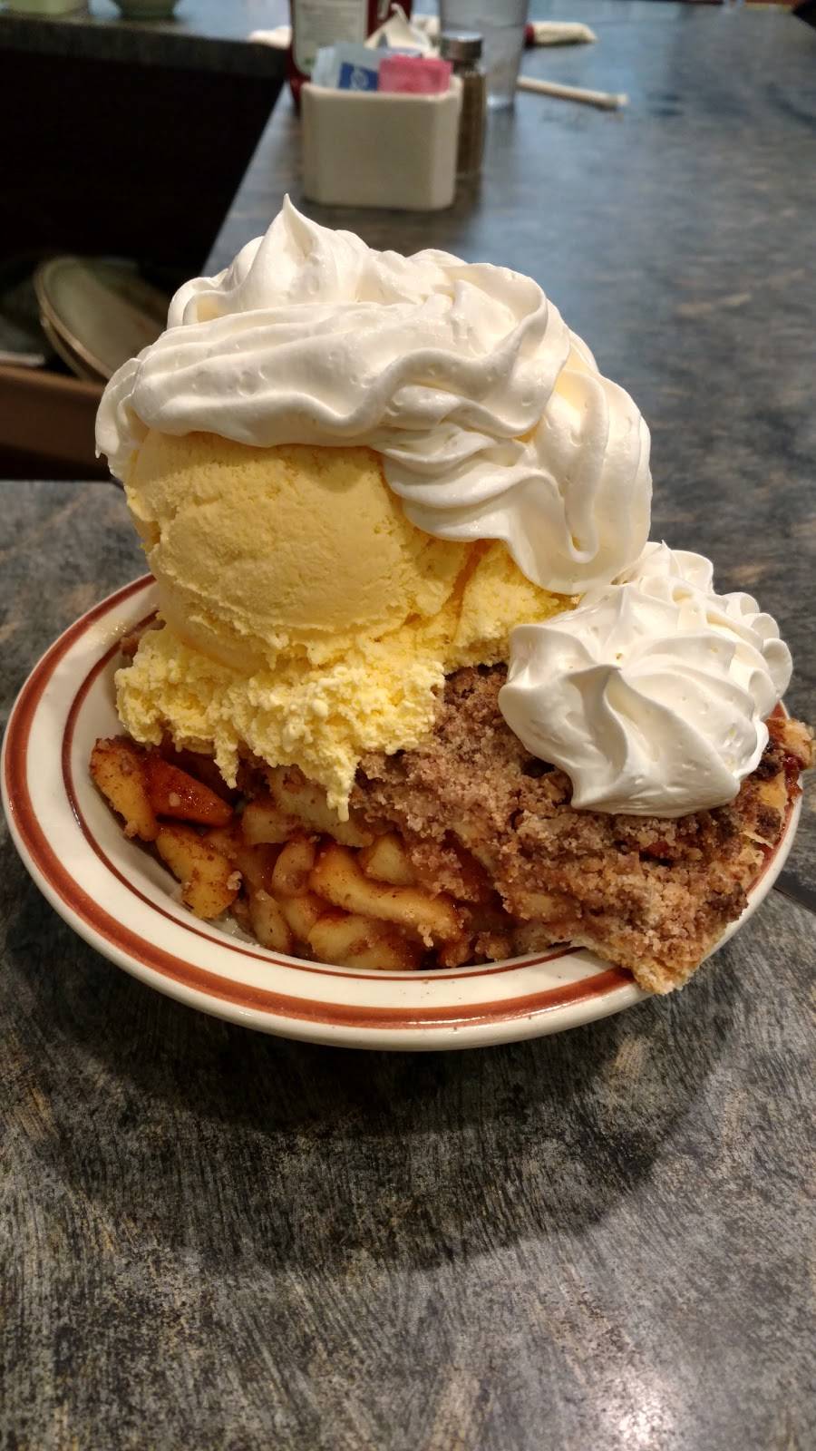 Plaza Restaurant | restaurant | 6406 Emlenton Clintonville Rd, Emlenton, PA 16373, USA | 7248679171 OR +1 724-867-9171