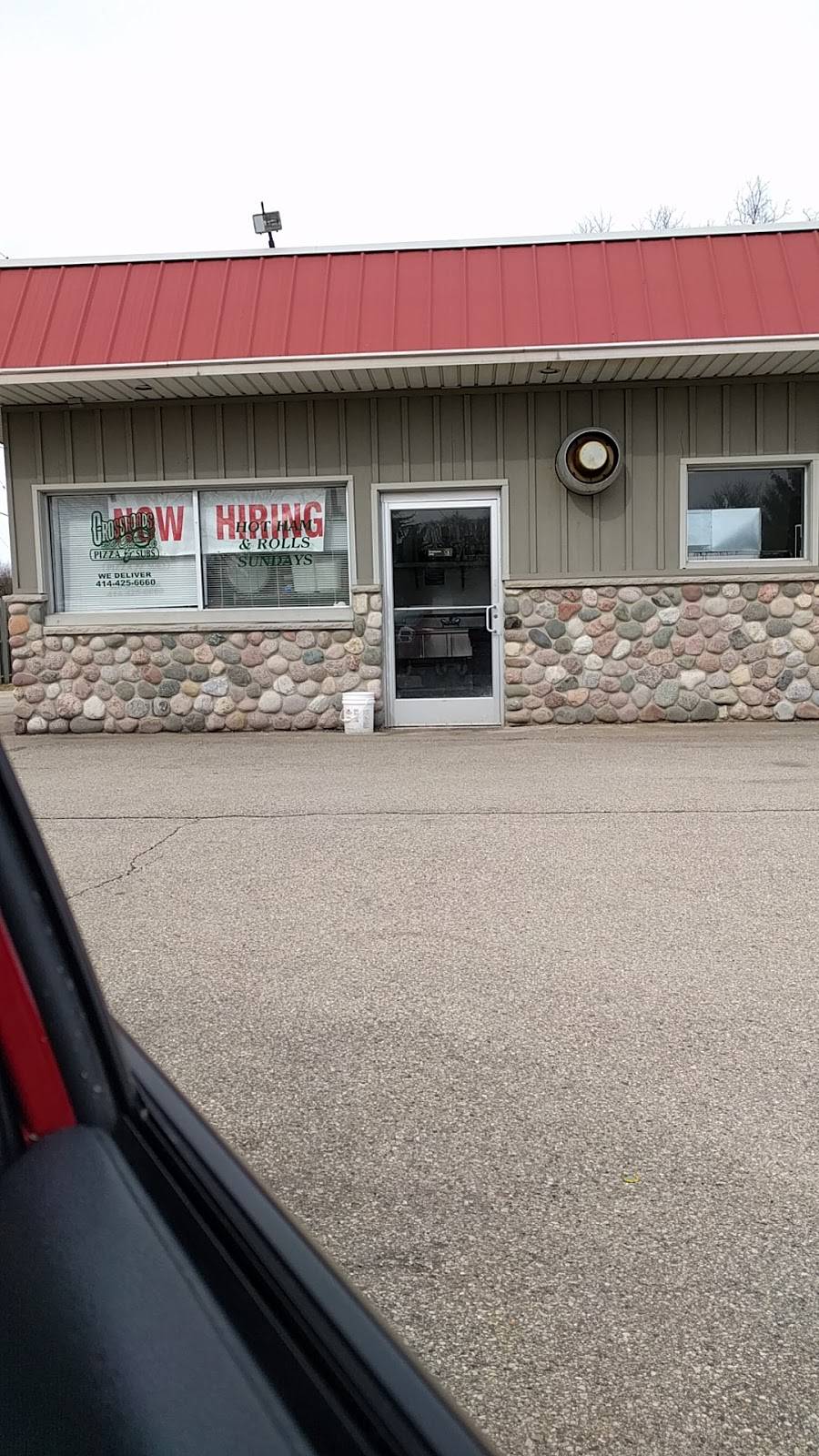 Crossroads II Pizza & Subs | meal takeaway | 13976 W Beloit Rd, New Berlin, WI 53151, USA | 4144256660 OR +1 414-425-6660