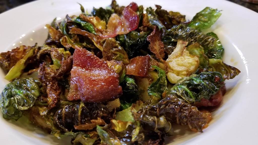 Jazzys Restaurant & Lounge | restaurant | 901 King St, Jacksonville, FL 32204, USA | 9048137178 OR +1 904-813-7178