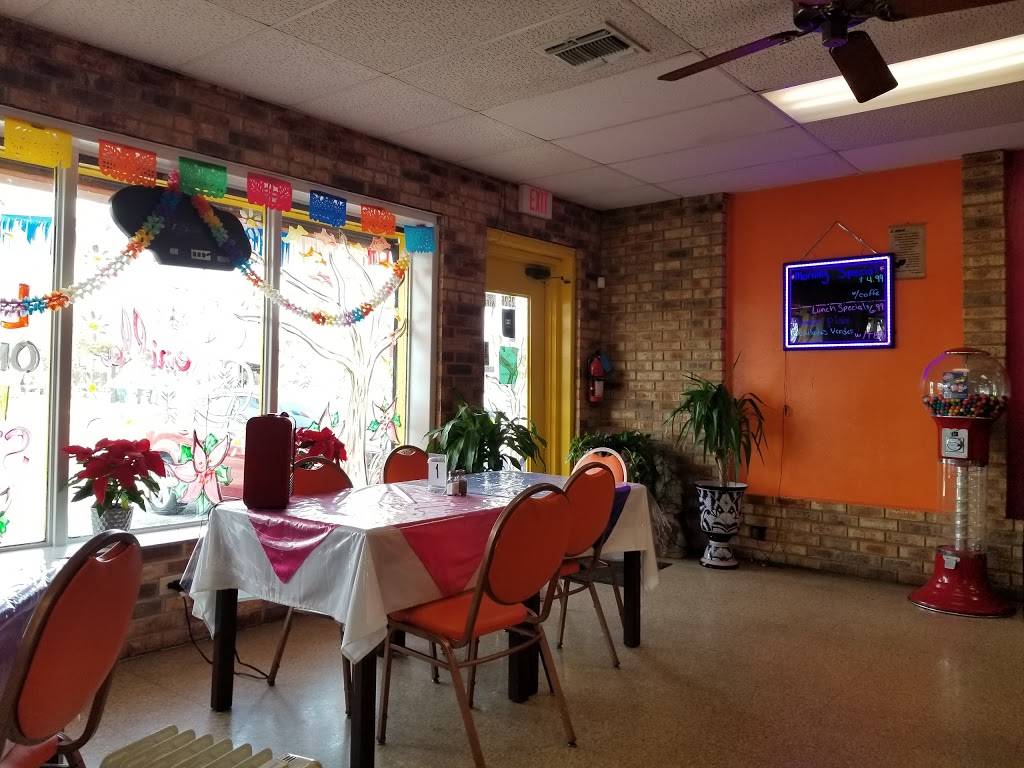 La Semilla Mexican Grill | restaurant | 2526 Culebra Rd, San Antonio, TX 78228, USA | 2103144696 OR +1 210-314-4696