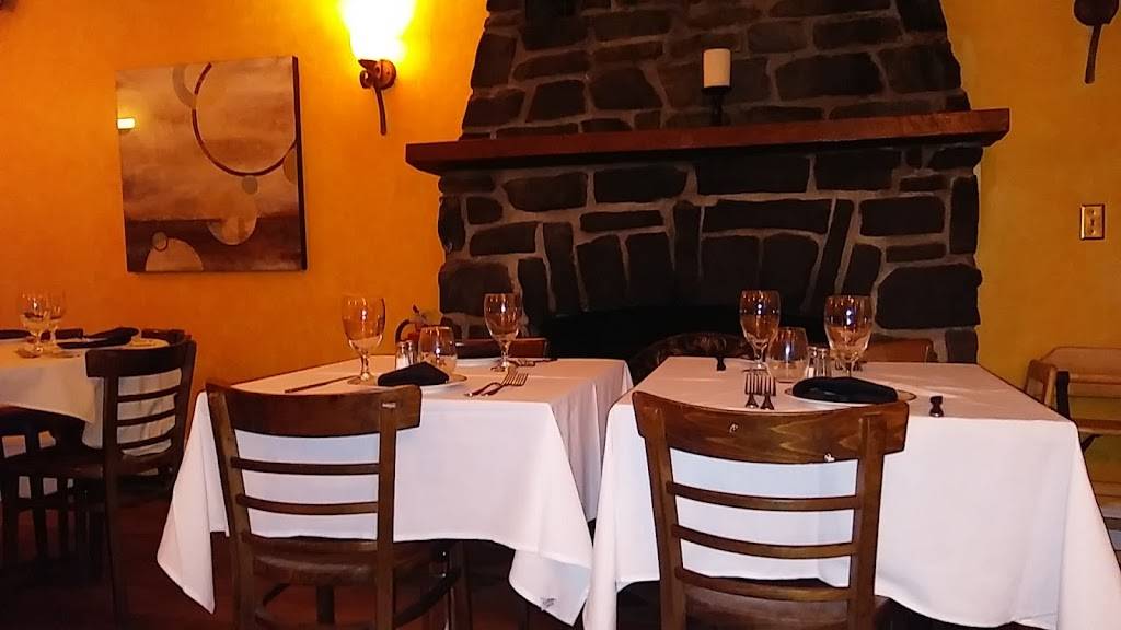 Amore Ristorante | restaurant | 1 CT-37, Sherman, CT 06784, USA | 8602101266 OR +1 860-210-1266