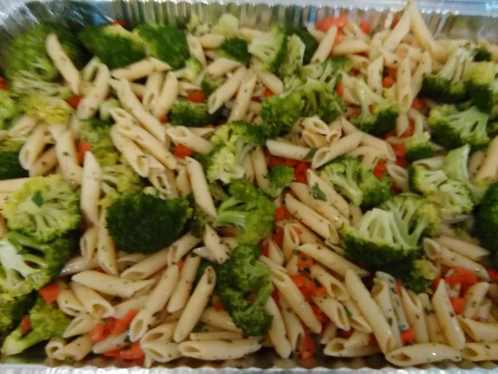 Wagon Wheels Deli | restaurant | 3739 Rte 9W, Highland, NY 12528, USA | 8456916975 OR +1 845-691-6975