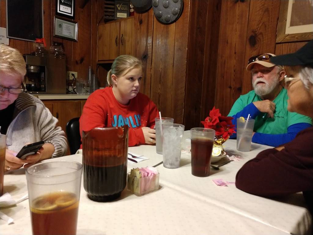 St Joe Inn | restaurant | 9515 St Wendel Rd, Evansville, IN 47720, USA | 8129639310 OR +1 812-963-9310