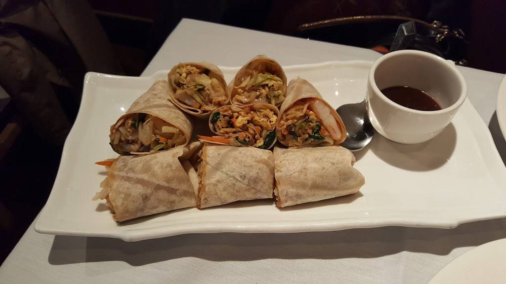 Uncle Yus at the Vineyard | restaurant | 39 S Livermore Ave #125, Livermore, CA 94550, USA | 9254497000 OR +1 925-449-7000