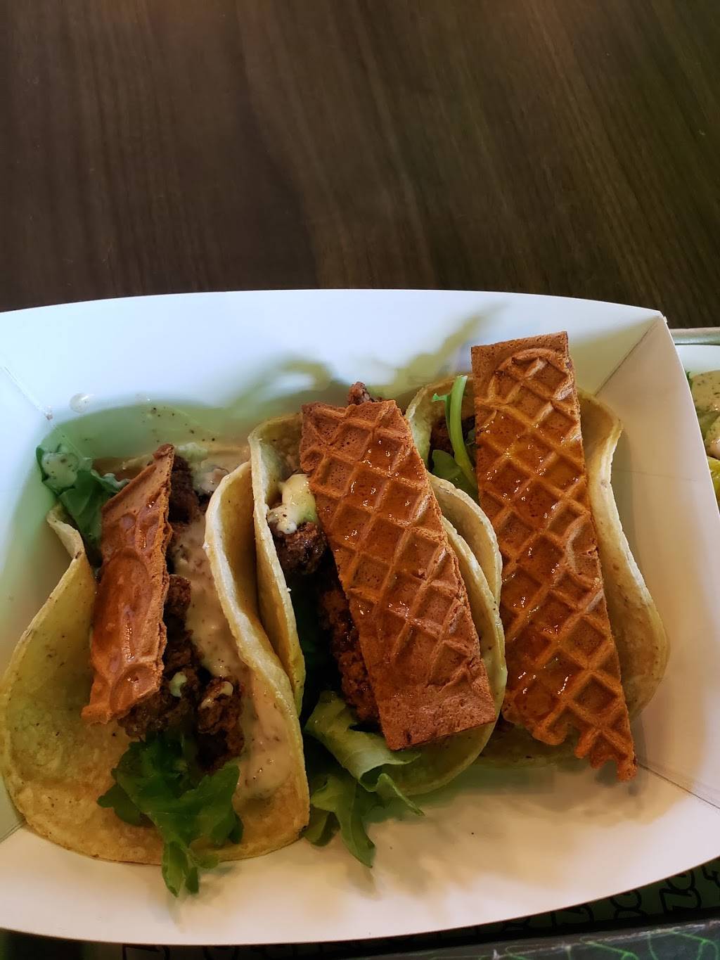 lloyd Taco Factory | restaurant | 5933 Main St, Williamsville, NY 14221, USA | 7168639781 OR +1 716-863-9781