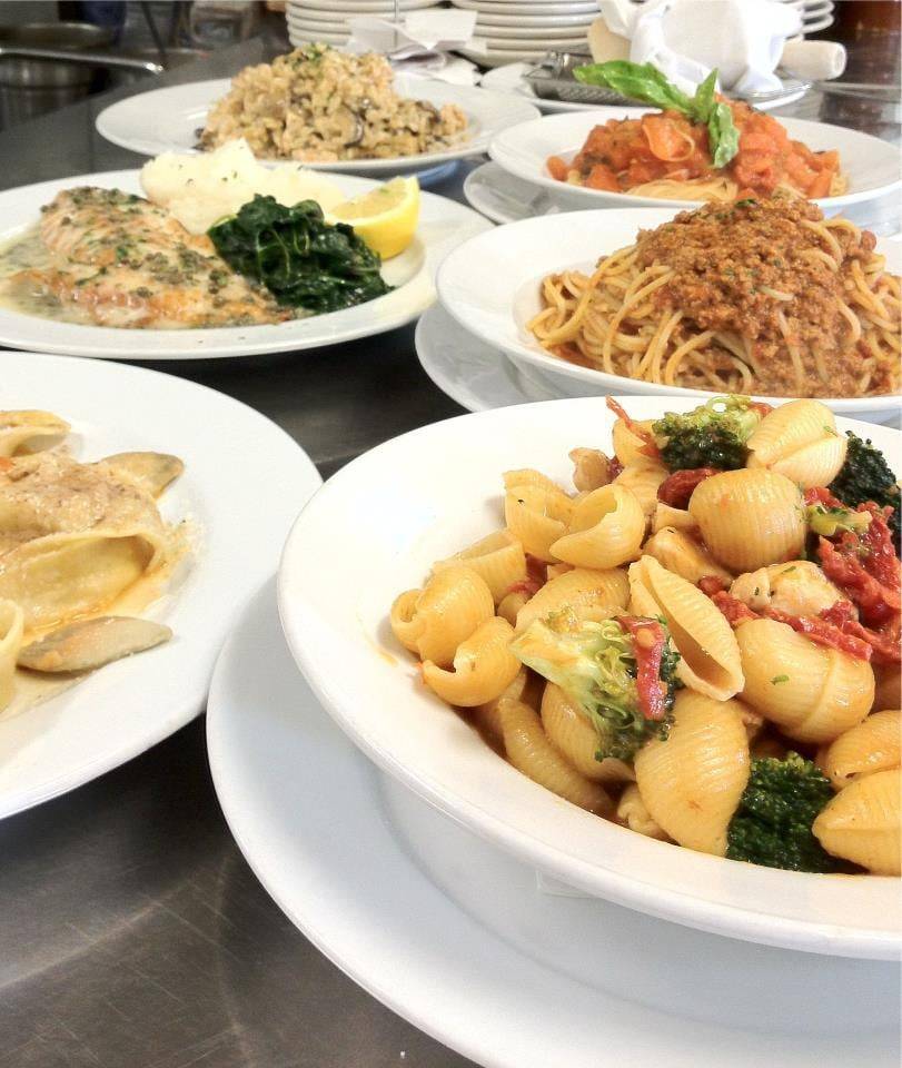 Ristorante Due Rose | restaurant | 1596 Fitzgerald Dr, Pinole, CA 94564, USA | 5102235620 OR +1 510-223-5620