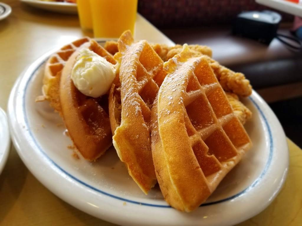 IHOP | bakery | 1002 Sutherland Dr, Pittsburgh, PA 15205, USA | 4128590282 OR +1 412-859-0282