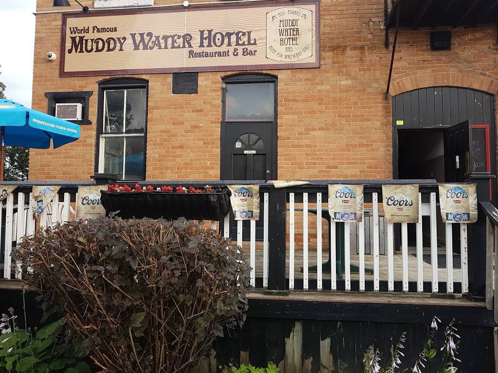 MUDDY WATER HOTEL | restaurant | 25 Main St W, Beeton, ON L0G 1A0, Canada | 9057292693 OR +1 905-729-2693