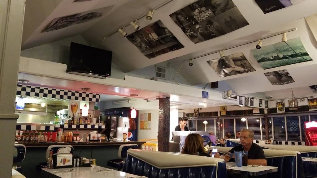 Tommys Family Restaurant & Coffee Shop | restaurant | 1409 S El Camino Real, San Clemente, CA 92672, USA | 9494987000 OR +1 949-498-7000