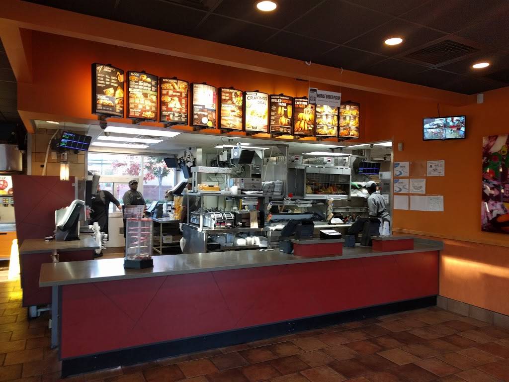 Taco Bell | meal takeaway | 3509 Westgate Dr, Durham, NC 27707, USA | 9194899537 OR +1 919-489-9537