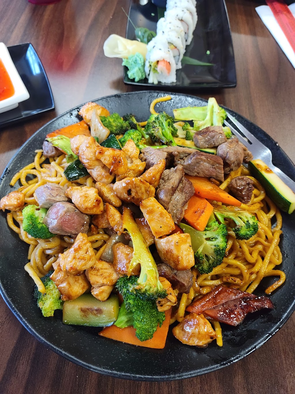 Mum Mum Hibachi | restaurant | 1234 N Court St, Circleville, OH 43113, USA | 6142057617 OR +1 614-205-7617