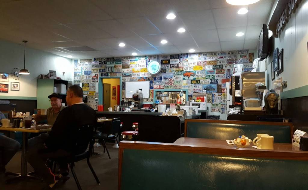 Peggy Sues Diner | restaurant | 117 S Calumet Rd, Chesterton, IN 46304, USA | 2199268524 OR +1 219-926-8524