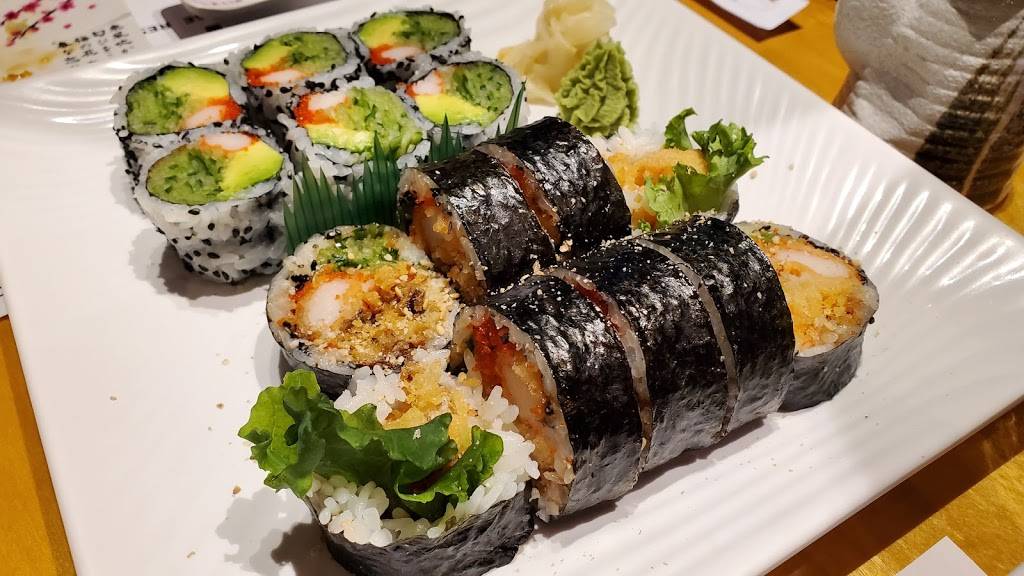 Mi-Ne Sushi | restaurant | 325 Bremner Blvd, Toronto, ON M5V 3V3, Canada | 4166231975 OR +1 416-623-1975