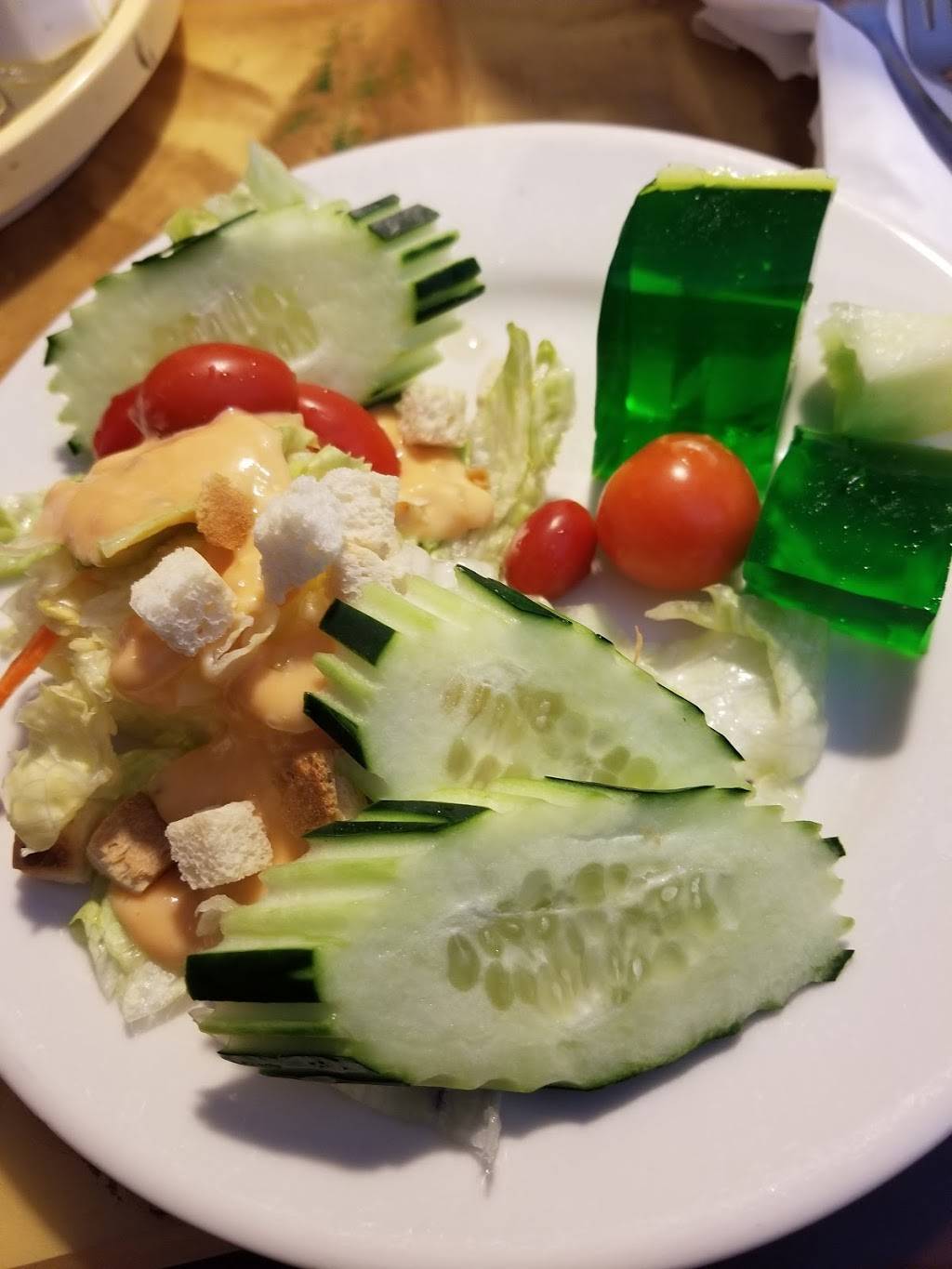 New China Restaurant | restaurant | 325 W Olive Ave, Porterville, CA 93257, USA | 5597832937 OR +1 559-783-2937