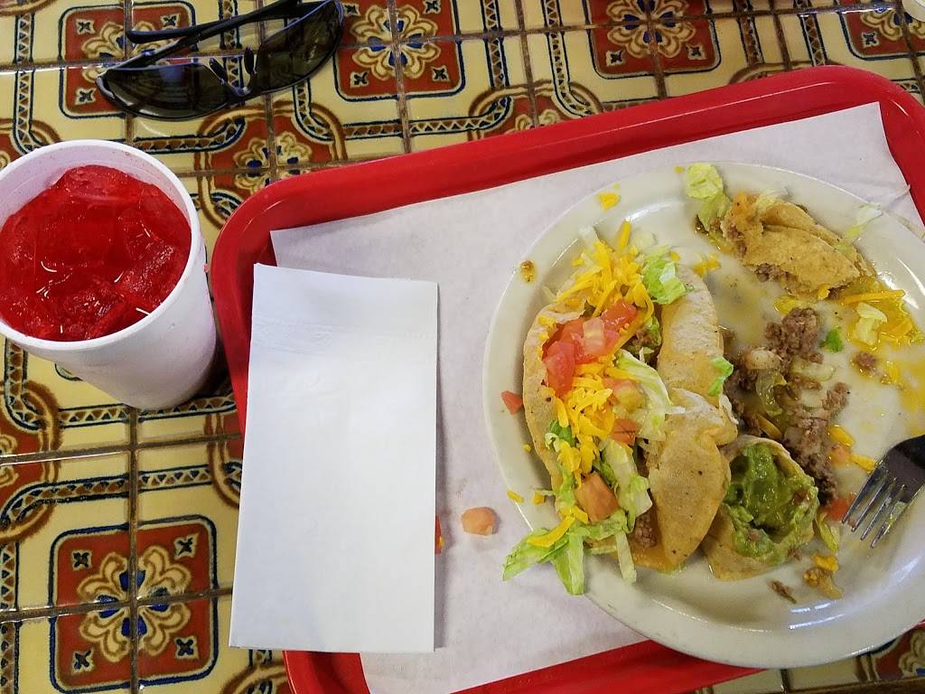 Teka Molino | restaurant | 7231 San Pedro Ave, San Antonio, TX 78216, USA | 2103447281 OR +1 210-344-7281