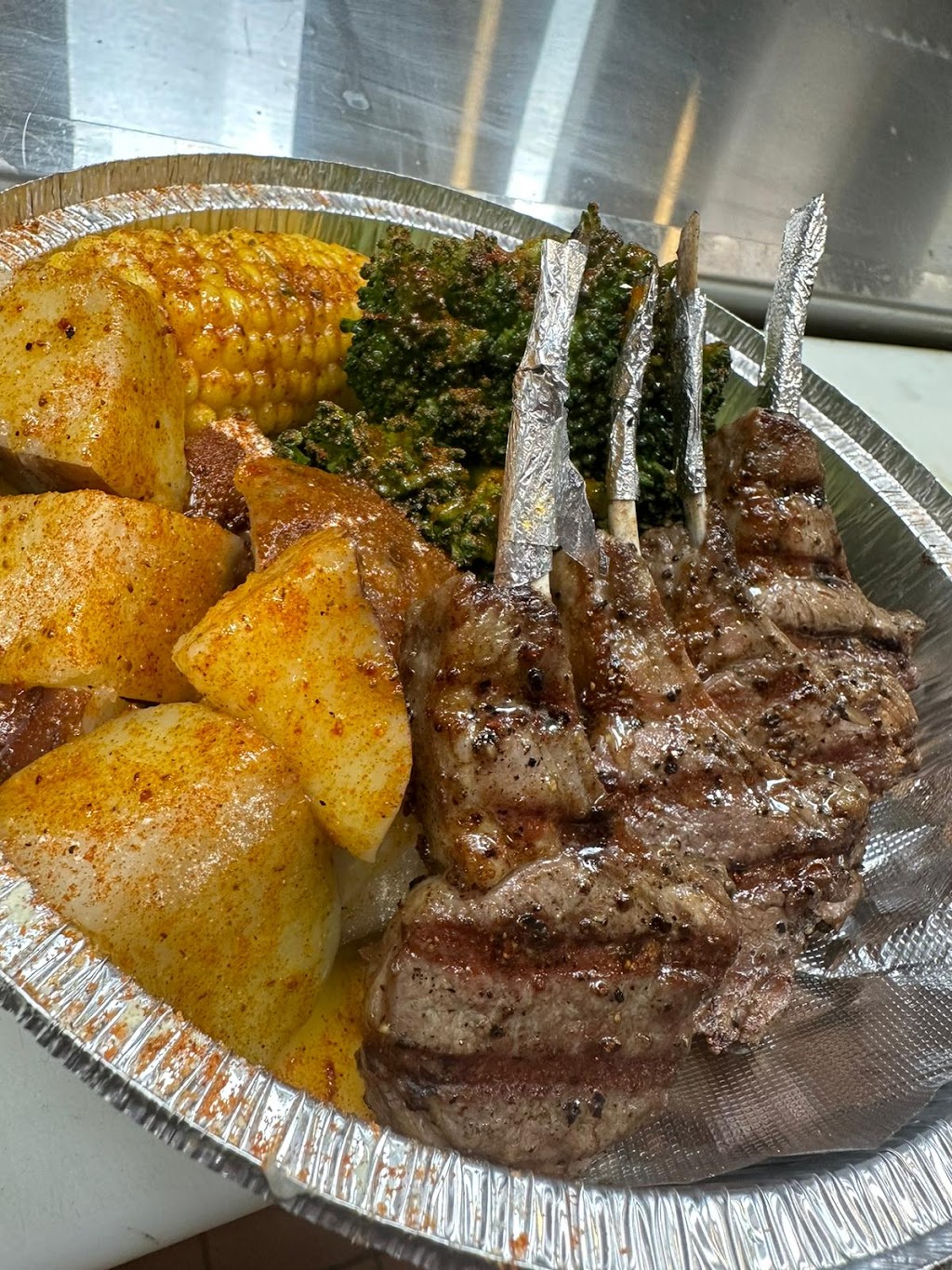 Seafood shack & steak market on stony | restaurant | 7005 S Stony Is Ave, Chicago, IL 60649, USA | 7739664950 OR +1 773-966-4950